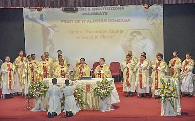 Feast of St Aloysius Gonzaga Commemorated at St Aloysius PU College. - News Karnataka