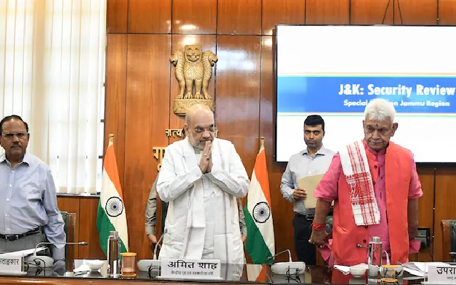 High-Level Meeting in Jammu and Kashmir Amid Rising Terror Threats - News Karnataka