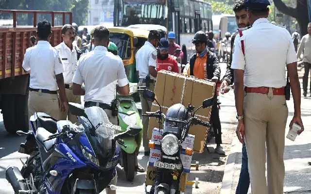 Bengaluru Police Crack Down on Wrong-Side Driving - News Karnataka