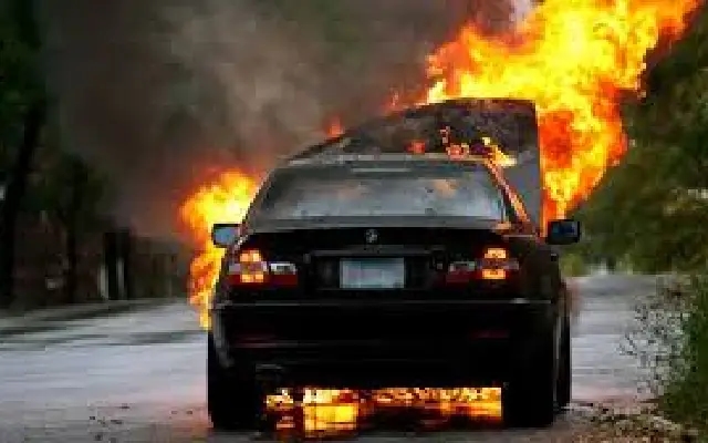 Car Catches Fire, Sparking Panic in Manipal, Udupi - News Karnataka