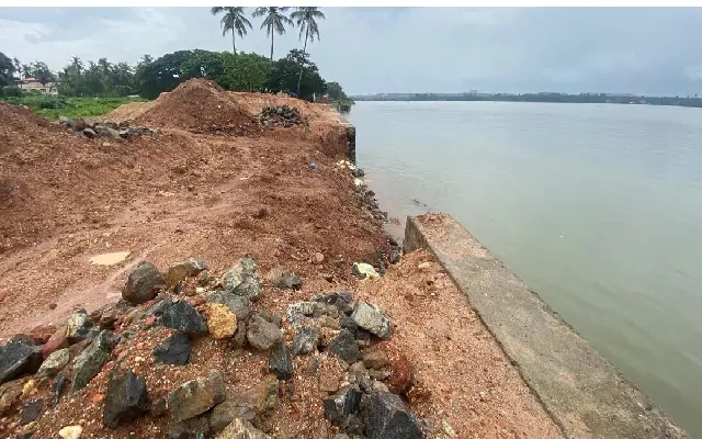 Collapsed Retaining Wall at Netravati Riverfront Promenade - News Karnataka