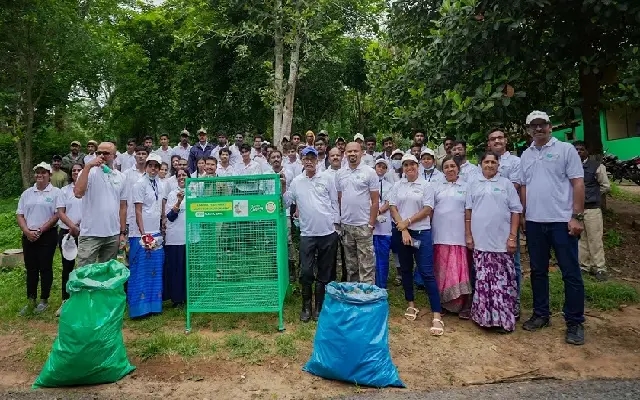 Bisleri and Karnataka Forest Dept. Conduct Massive Clean-Up Drive - News Karnataka