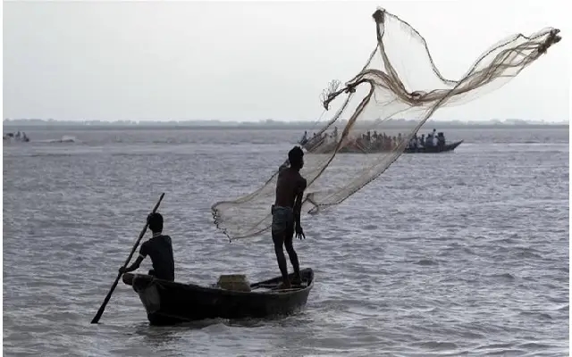 Fishing Season Ends on Karnataka Coast with Mixed Fortunes for Fishermen - News Karnataka