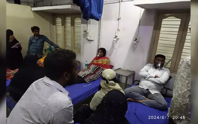 Gas Leak at Rummage Shop Leaves Over 30 Ill in Mysuru - News Karnataka
