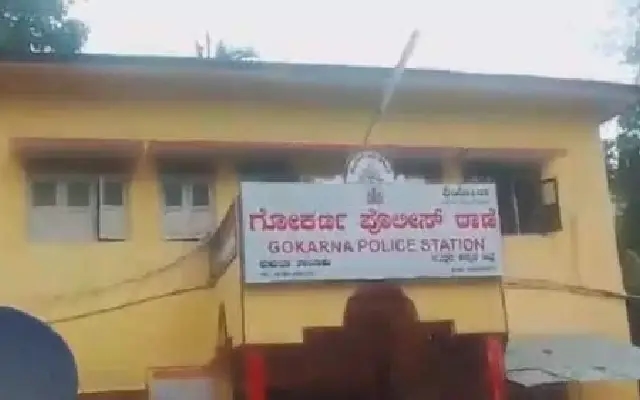 Constable Arrested for Illegal Liquor Smuggling from Goa to Karnataka - News Karnataka