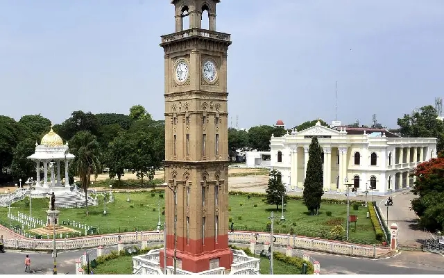 Government Plans Restoration of Mysuru's Endangered Heritage Buildings - News Karnataka