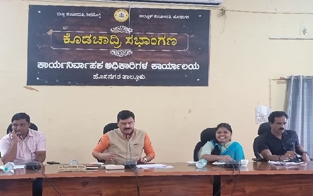 MLA Gopalakrishna Belur Criticizes Revenue Officials - News Karnataka