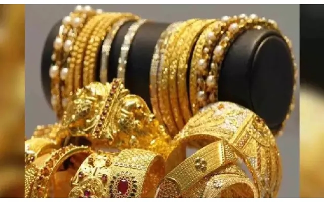 Nazarbad Police Crack Theft Case , Recover Gold Worth Rs 4.7 Lakh - News Karnataka