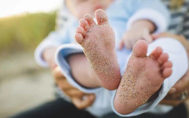 Newborn Found Dumped In London Sibling To Abandoned Infants, Says Court - News Karnataka