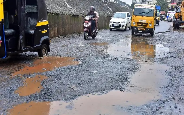 Motorists Demand Urgent Repairs on Pothole-Ridden State Highway - News Karnataka