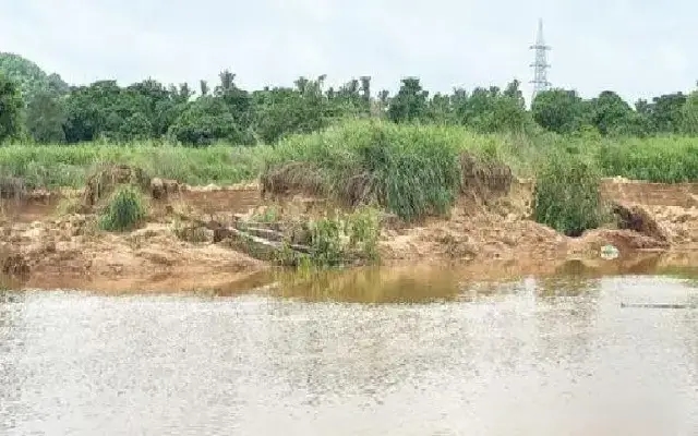 Outrage Erupts Over Mining Department's Denial of Illegal Sand Mining - News Karnataka