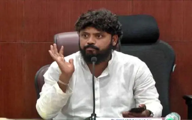 MLA Pradeep Eshwar Refutes Claims of Resignation Amid Political Pressure - News Karnataka