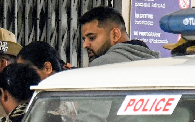 Prajwal Revanna Handed Over To Special Probe Team Custody Over Rape Case - News Karnataka