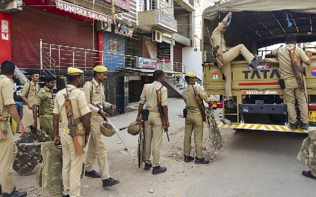 Case Against 10 Employees Of UP Firm For Assaulting Russian Businesswoman - News Karnataka