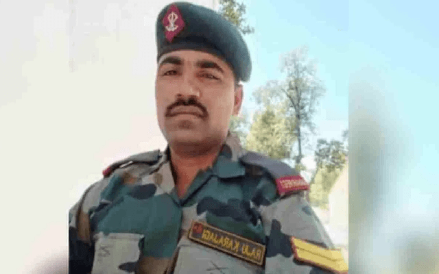 Soldier Dies in J&K; Family Grieves in Vijayapura - News Karnataka
