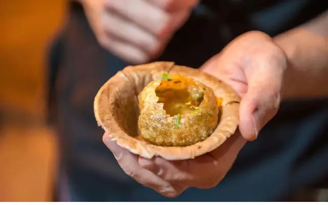 Karnataka Health Department Investigates Harmful Ingredients in Pani Puri - News Karnataka