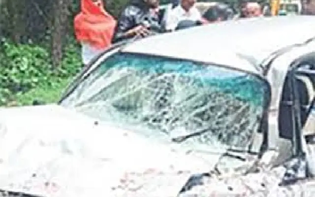 Car Driver Injured in Collision with KSRTC Bus Near Gundya - News Karnataka
