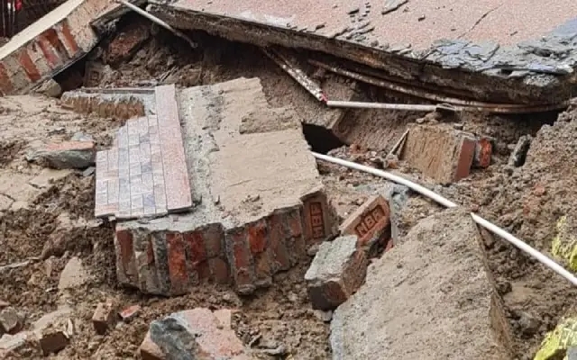 School Wall Collapses in Udupi Due to Heavy Rain, Escapes Disaster - News Karnataka