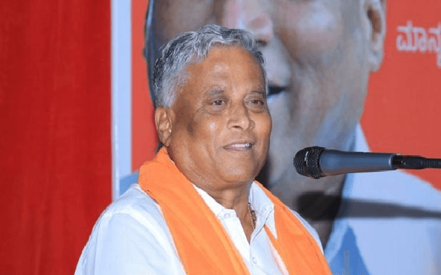 V. Somanna Promises to Make Panchaganga Express Stop at Kunigal Permanent - News Karnataka