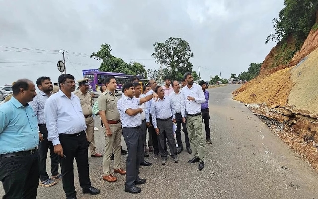 Expert Team to Assess Landslide-Prone Areas on Mangaluru-Moodbidri Highway - News Karnataka