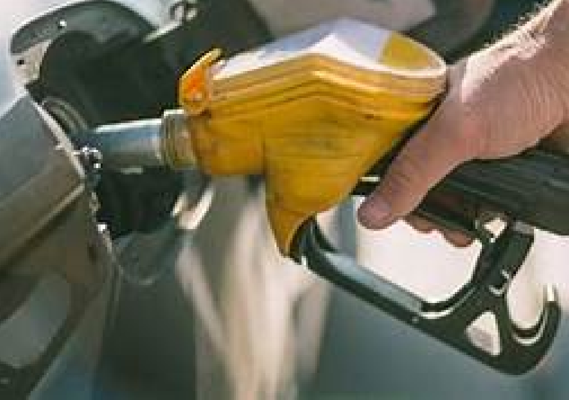 Fuel Price Update: Petrol & Diesel Rates as of July 31st, 2024 - News Karnataka