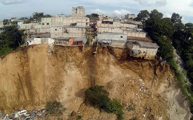 Geologist Warns of Increased Landslide Risks from Major Projects - News Karnataka