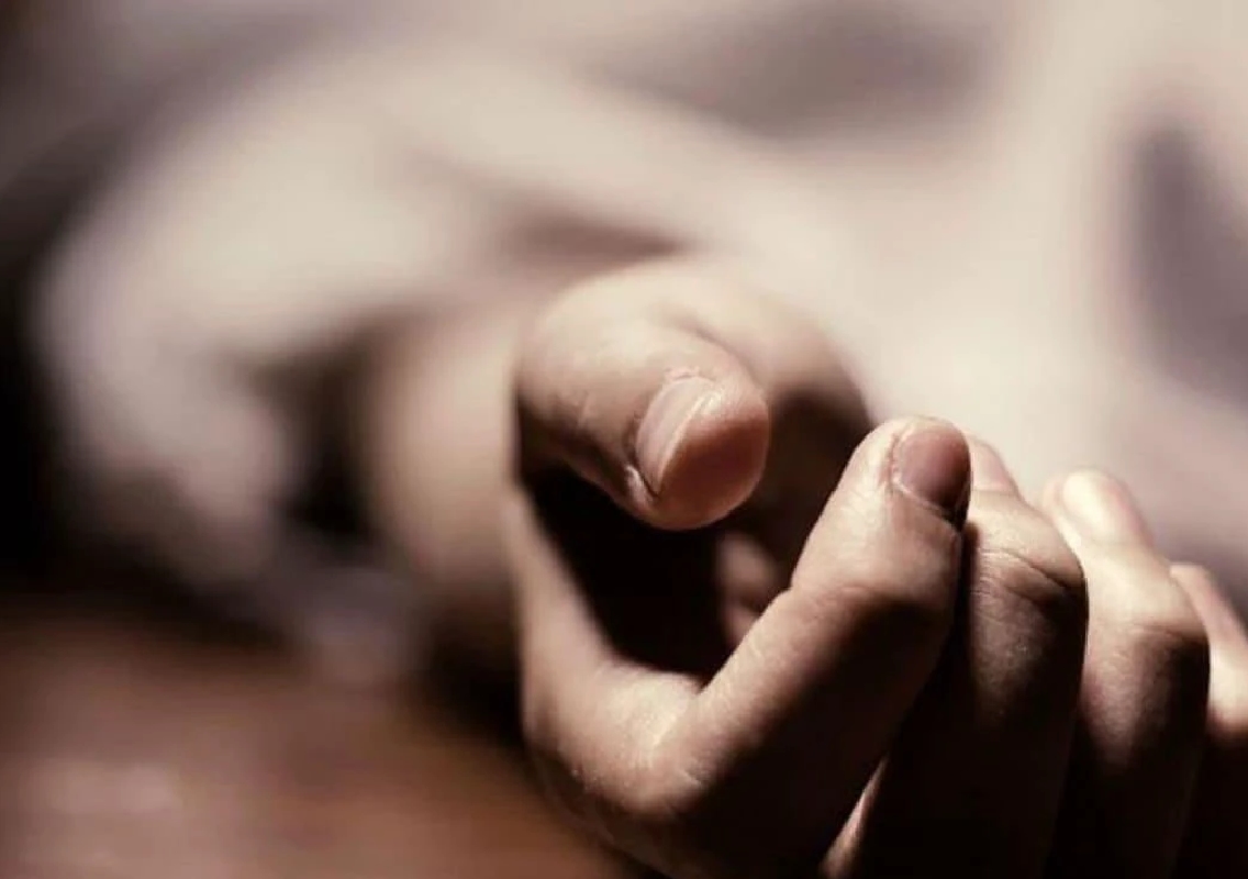 Dead Body Found in Suitcase at Mumbai Railway Station - News Karnataka