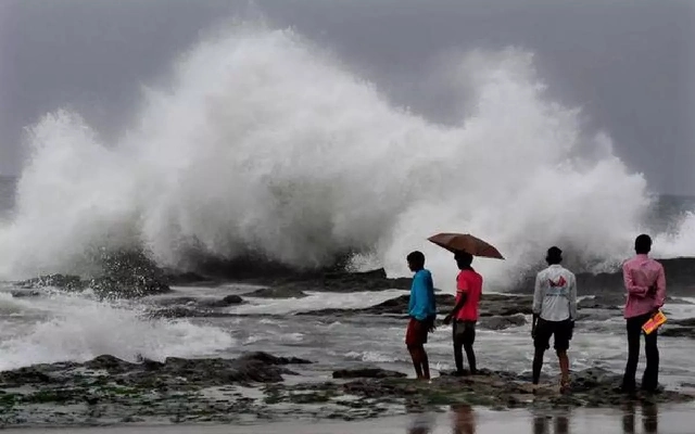 Bengaluru Scientists Warn of Rising Sea Levels: Coastal Karnataka at Risk - News Karnataka