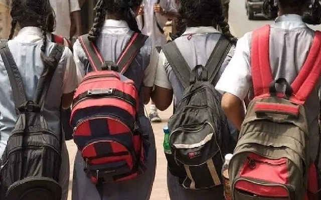 Karnataka Govt to Ease Recognition Renewal Process for Private Schools - News Karnataka