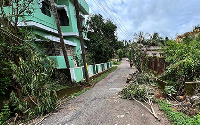 Bridge Collapse Disrupts Commuters and School Access in Udupi - News Karnataka