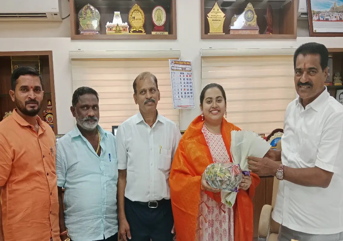 Young Author Ms. Reshel Bretny Fernandes Publishes BHARAT @2047 – Role of Youth - News Karnataka
