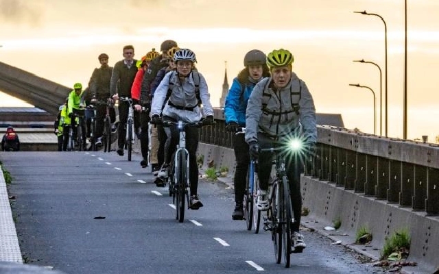 London Ranks High for Walking and Biking Enthusiasts - News Karnataka