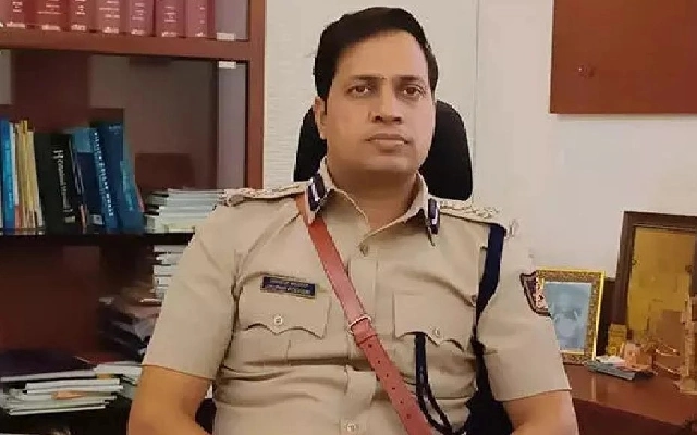 Mangaluru City Police Probe Assault Case at Restaurant Parking Lot - News Karnataka