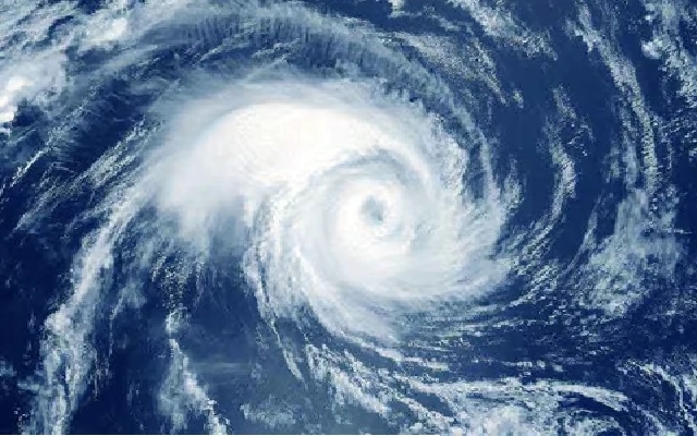 Cyclone Asna Triggers Red Alert for Coastal Karnataka; Heavy Rainfall Expected in Gujarat - News Karnataka