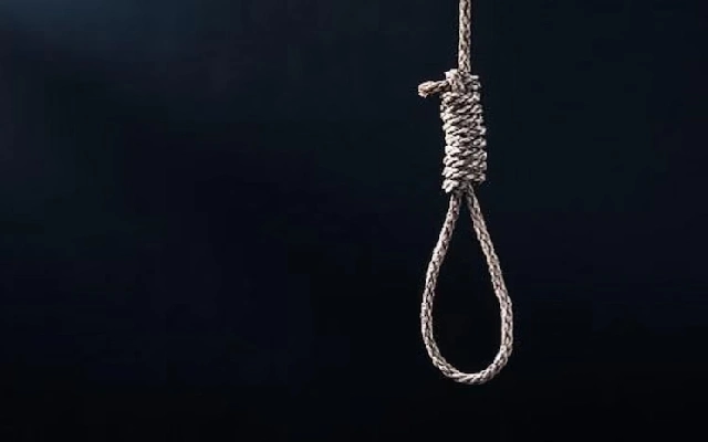 Tragic Incident: Couple Found Dead in Suicide Pact - News Karnataka