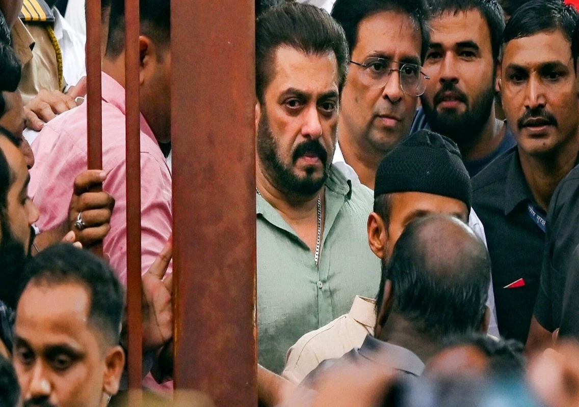 Salman Khan's Security Heightened Following Baba Siddique's Murder - News Karnataka