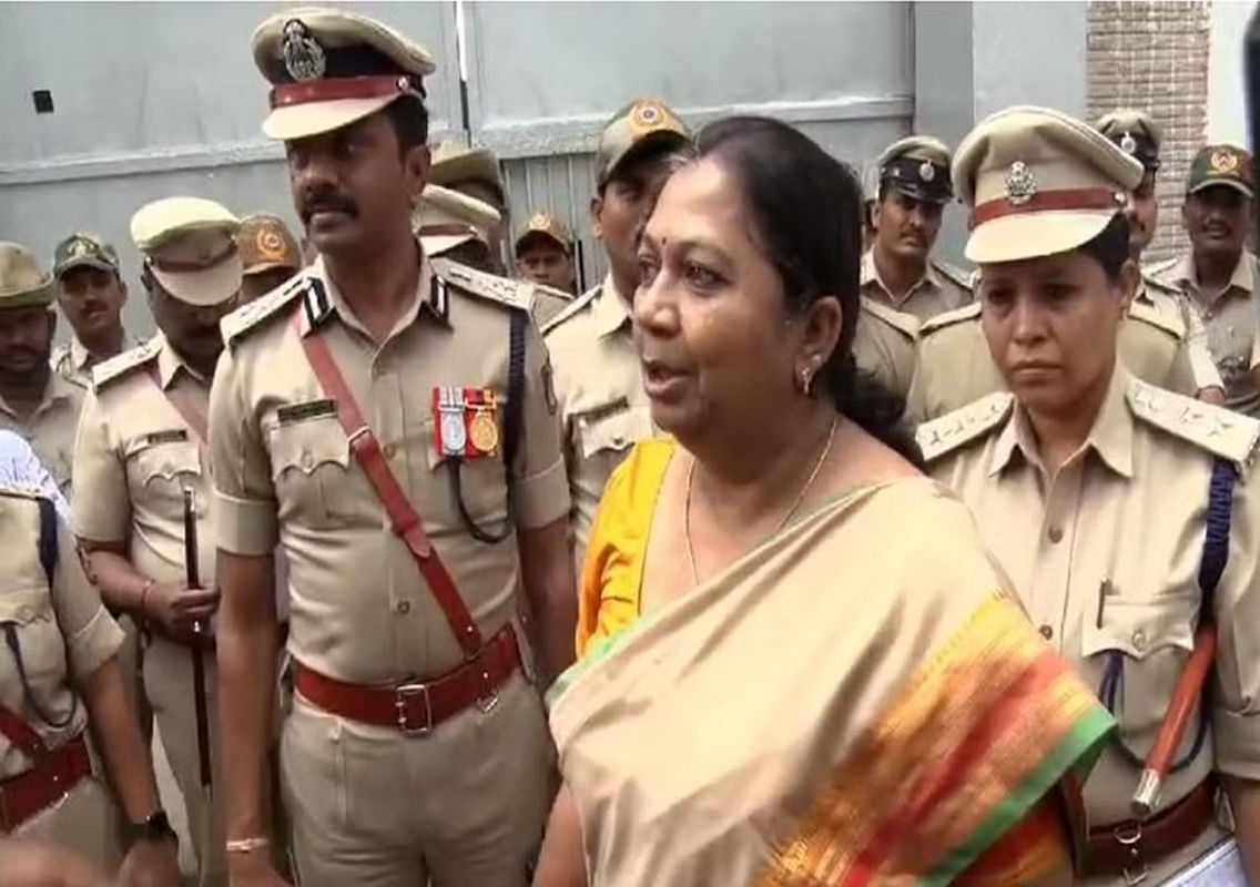 ADGP Malini Krishnamurthy Inspects Kalaburagi Jail Amid Smartphone Scandal - News Karnataka