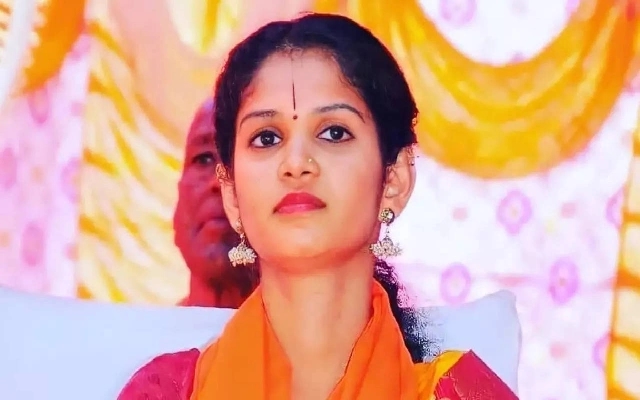 Bigg Boss Kannada 11: Contestant’s Wife Calls for Chaitra Kundapura’s Removal - News Karnataka