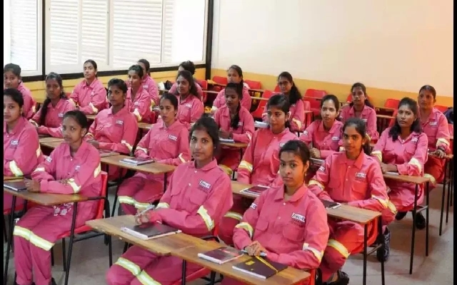 Rani Chennamma Women Welder Training Programme Empowers Women in Mangaluru - News Karnataka