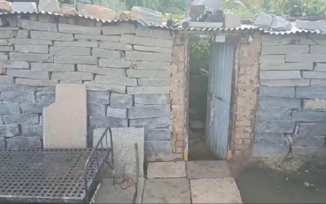 Tragic Roof Collapse Claims Life in Yadgir - News Karnataka