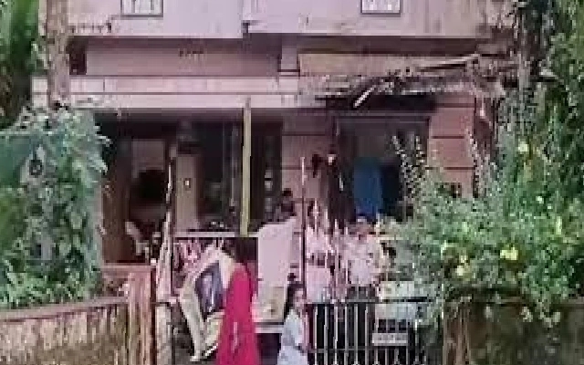 Daylight Burglary Shakes Kundapur Community as Thieves Strike Home on Brahmagudi Road - News Karnataka