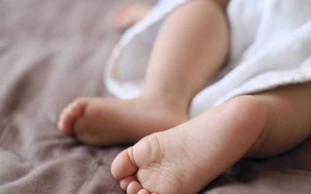 Bengaluru Hospital Saves Premature Twins Born at 23 Weeks in Rare Medical Success - News Karnataka