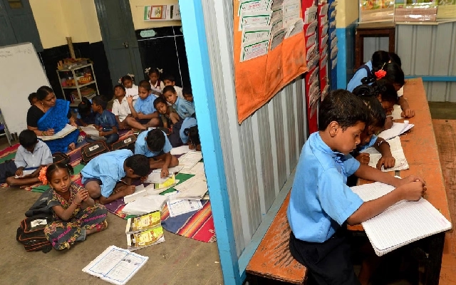 Bengaluru Teacher Suspended Over Allegations of RTE Quota and Financial Misconduct - News Karnataka