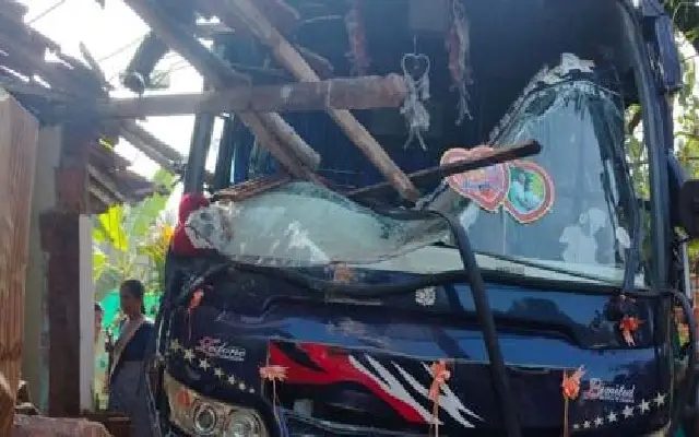 Marriage Bus Crashes into House to Avoid School Bus Collision - News Karnataka