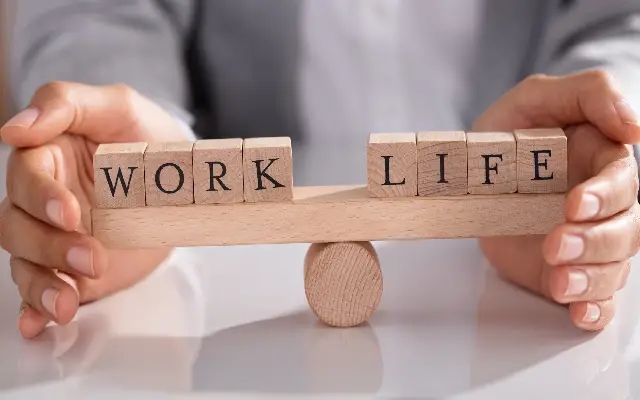 Peak Bengaluru: A Corporate Professional's Unconventional Work Culture - News Karnataka