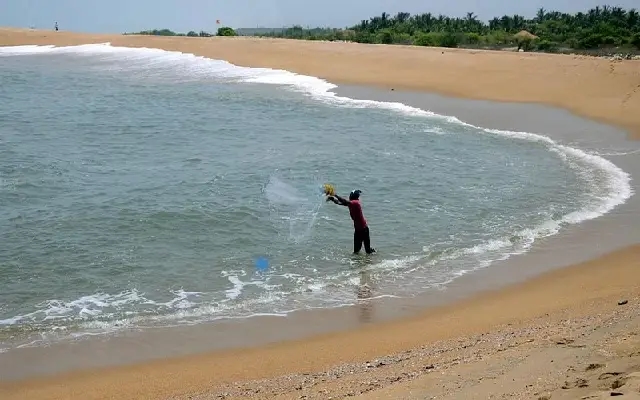 Erosion Threatens Karnataka’s Coastline: Urgent Action Needed - News Karnataka