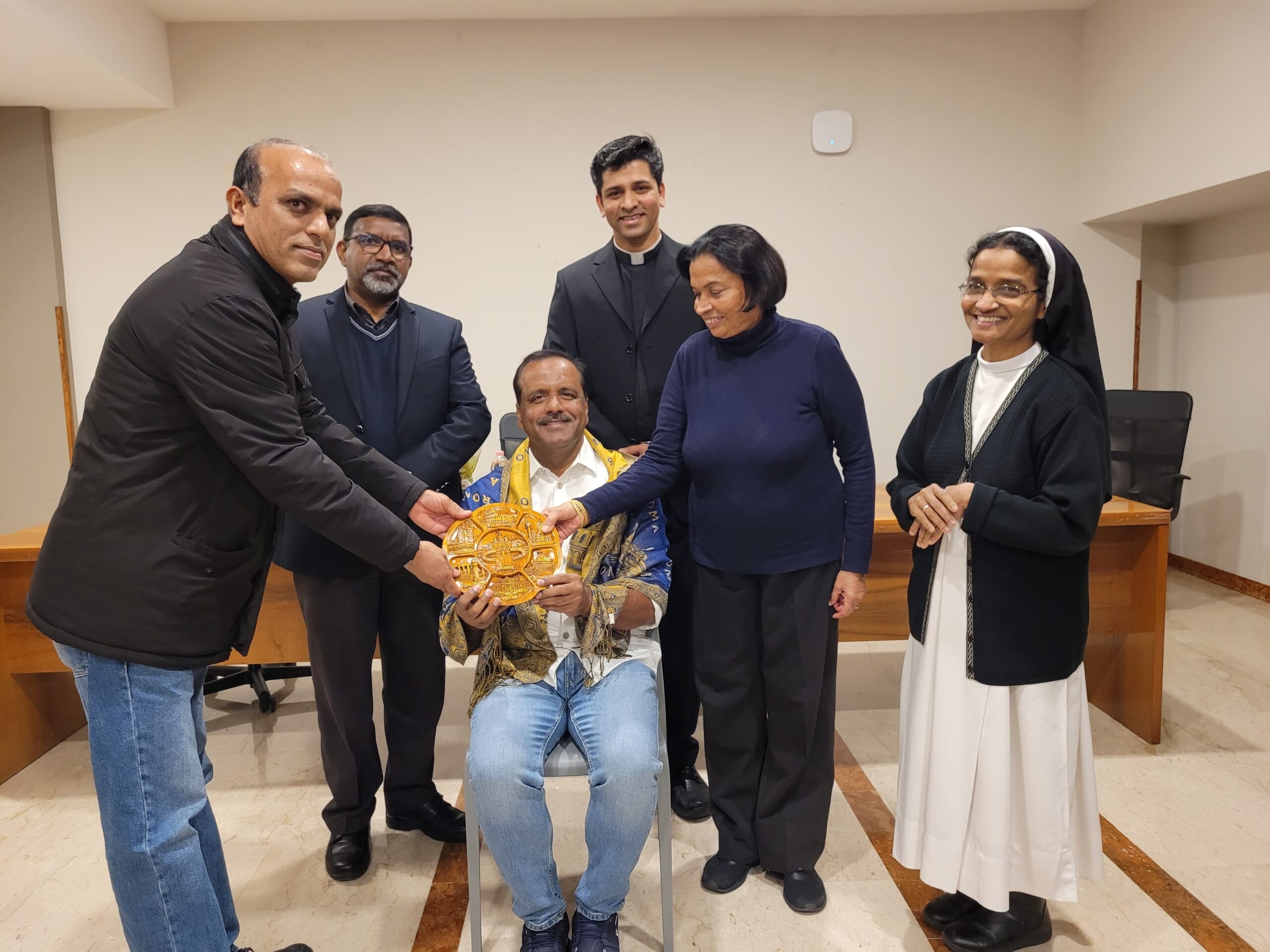 U.T. Khader felicitated by Karnataka-based Christian organizations in Rome - News Karnataka
