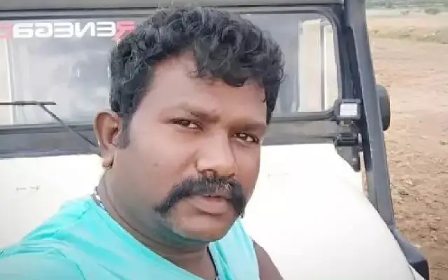 Rowdy sheeter hacked to death in daylight near Shivamogga - News Karnataka