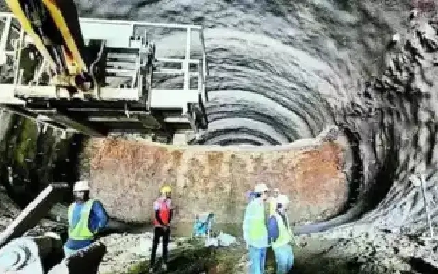 Worker Killed, Three Injured in Tunnel Collapse on Delhi-Mumbai Expressway - News Karnataka