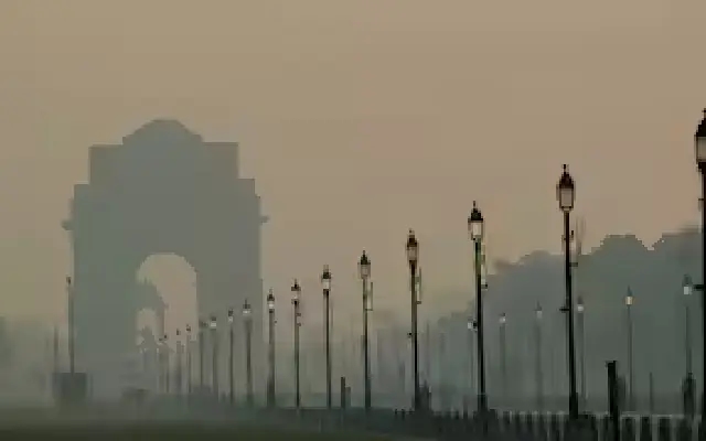 Delhi's Air Quality Improves, Still Remains "Poor" Despite Improvements - News Karnataka
